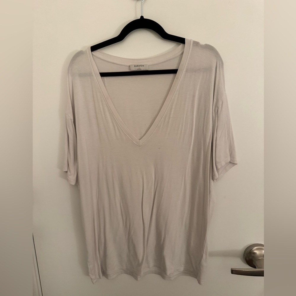 Women's V-Neck Babaton Cream Top